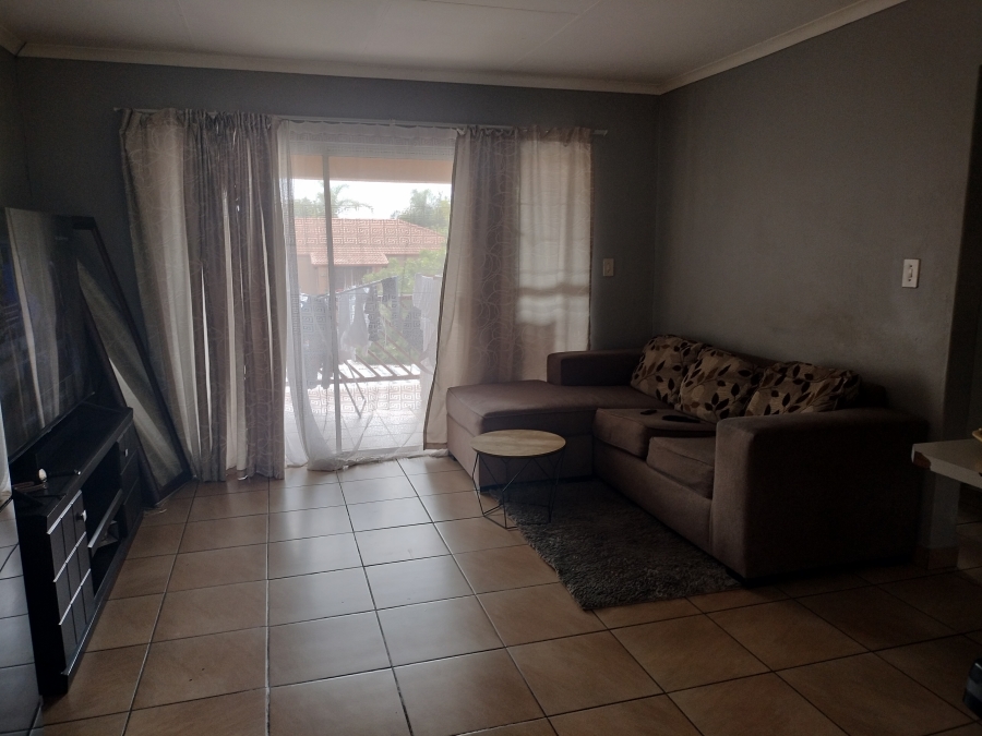 2 Bedroom Property for Sale in Safari Gardens North West